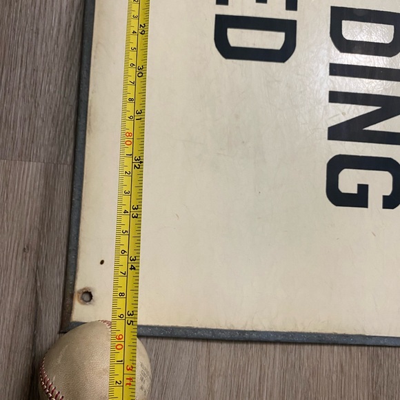 Vintage ‘Skateboard Riding is Prohibited’ Los Angeles 1970’s Metal Large Sign - Picture 9 of 11